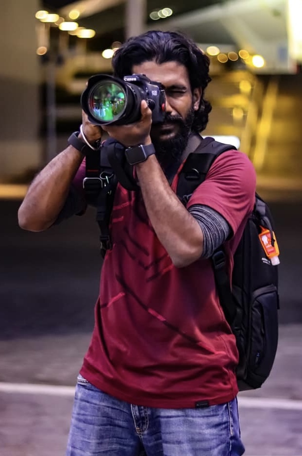 SaRavana working during a shoot